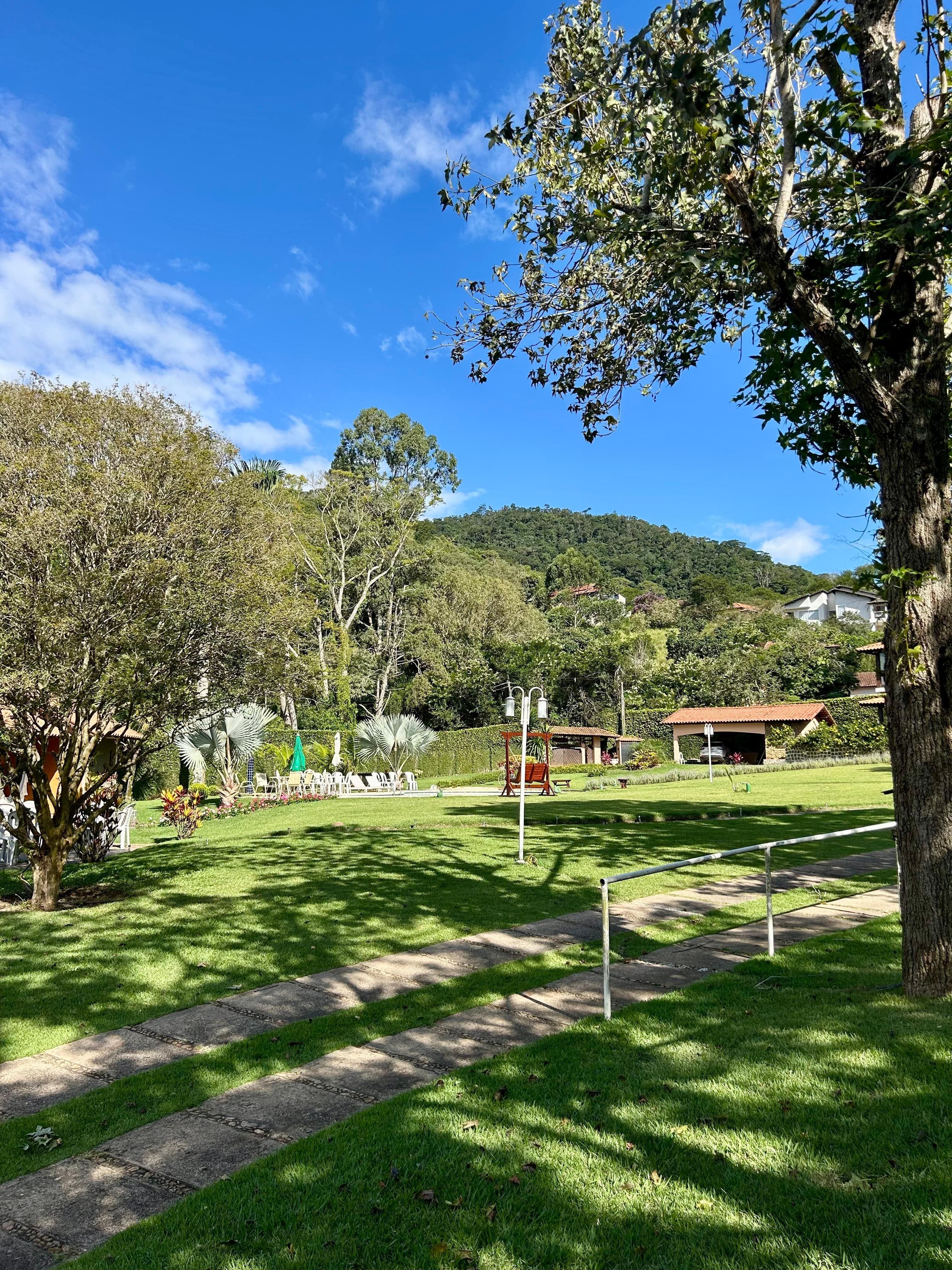 Quintal verde do sitio esperança